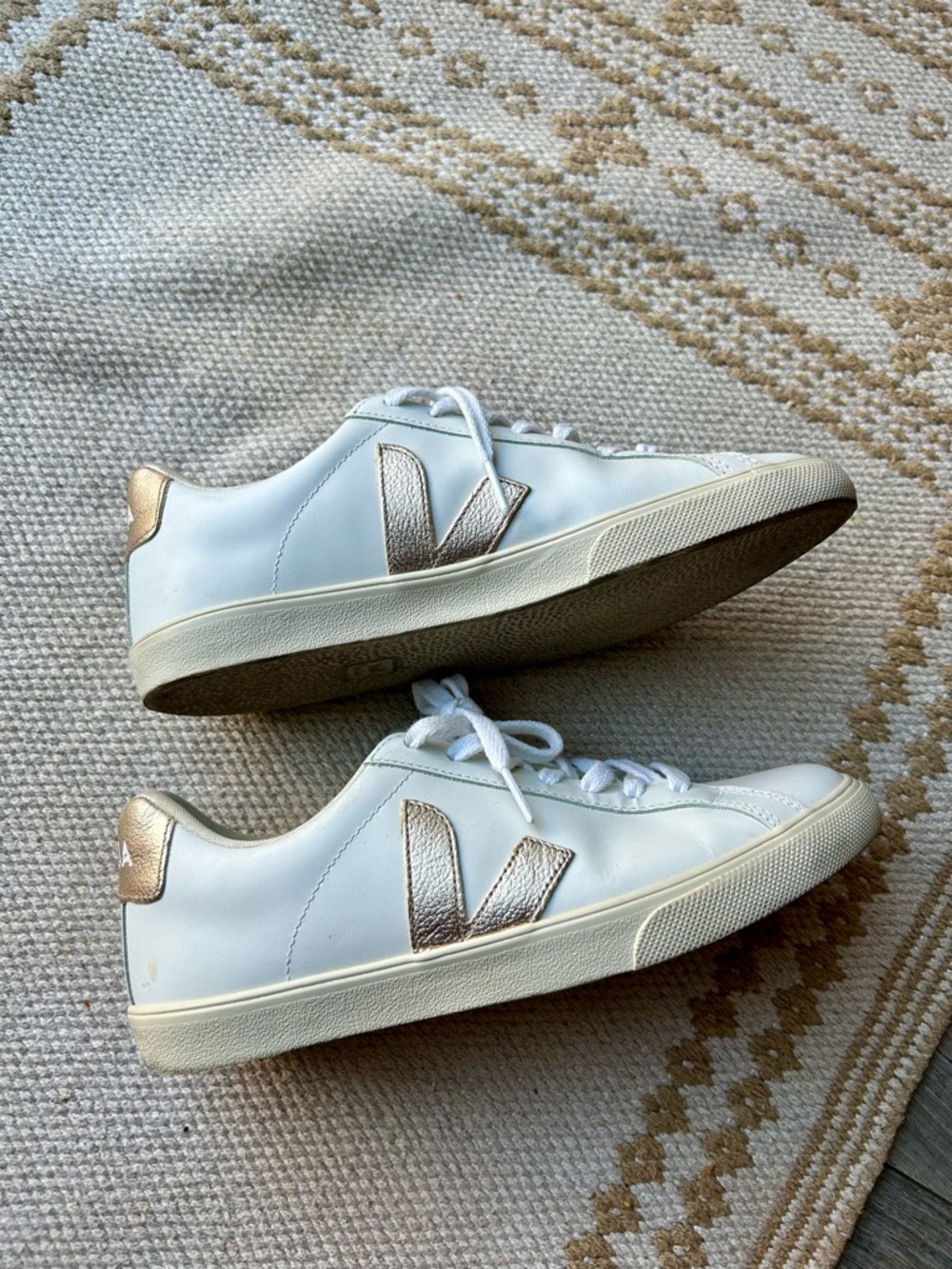 Veja White  Esplar Leather Sneakers